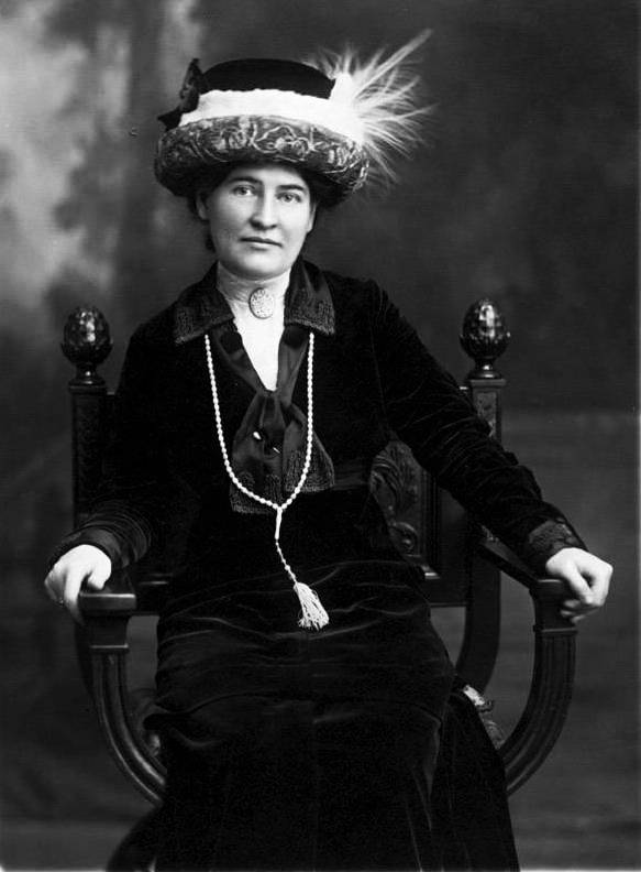 A picture of the author Willa Sibert Cather